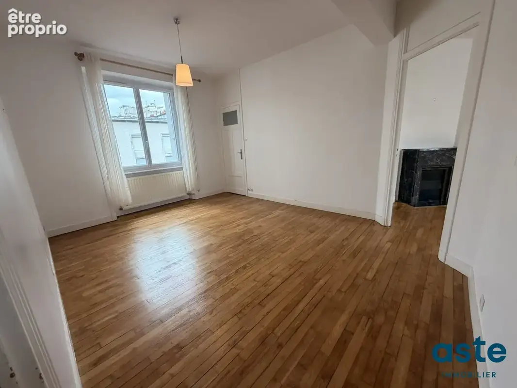 Brest centre-ville, Brest Triangle d'Or, Brest Saint-Louis, appartement T3 Brest, achat appartement 3 pièces Brest, dernier étage, cuisine équipée, investissement locatif Brest, colocation Brest, Hyper centre Brest