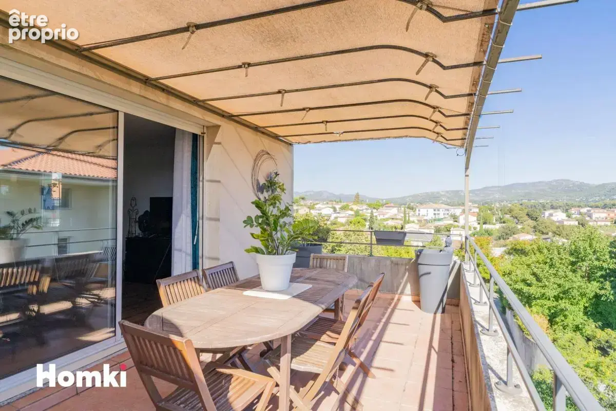 Appartement T4 de 81 m² à Marseille 13013, Rue Robert de Roux - photo 6