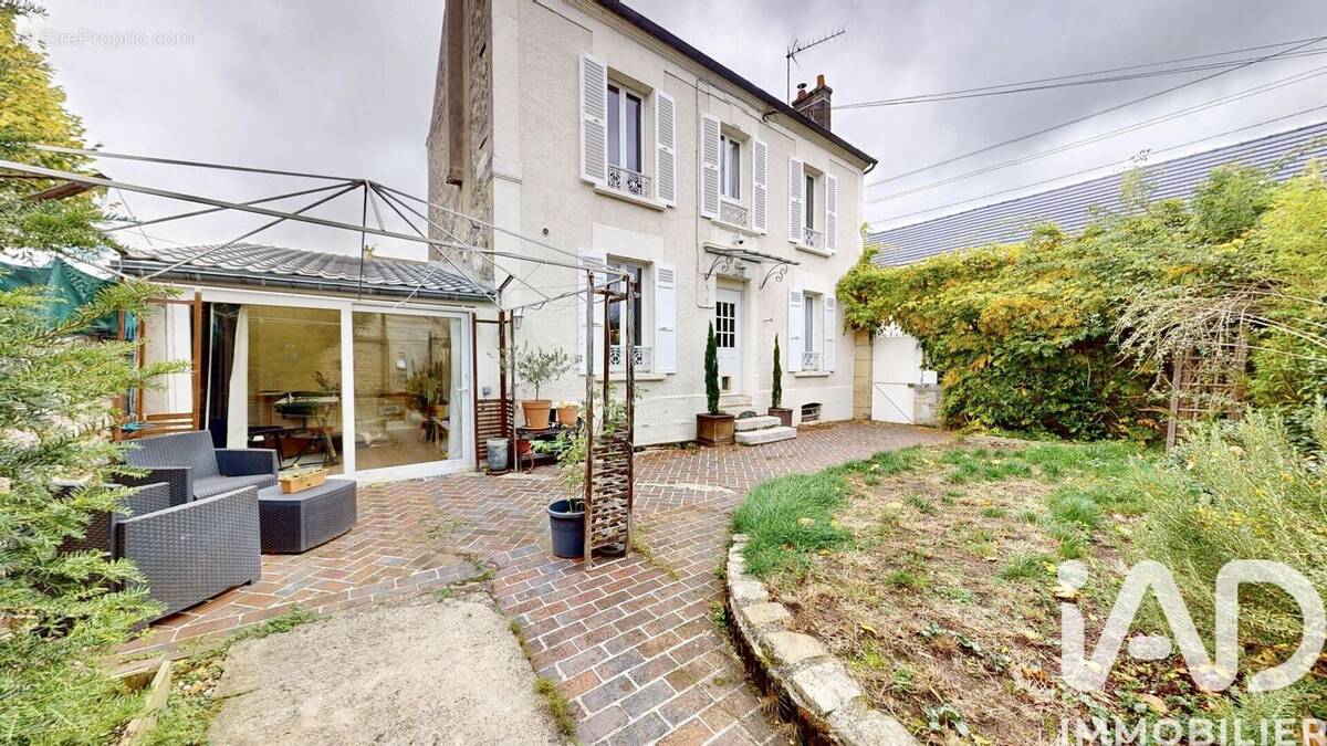 Photo 1 - Maison à MANTES-LA-VILLE