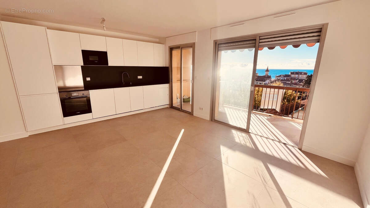 Appartement à CAGNES-SUR-MER
