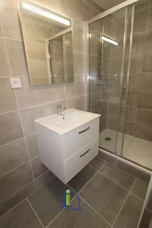 Appartement à MARSEILLE-9E