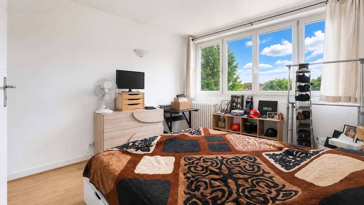 Appartement à VILLEJUIF