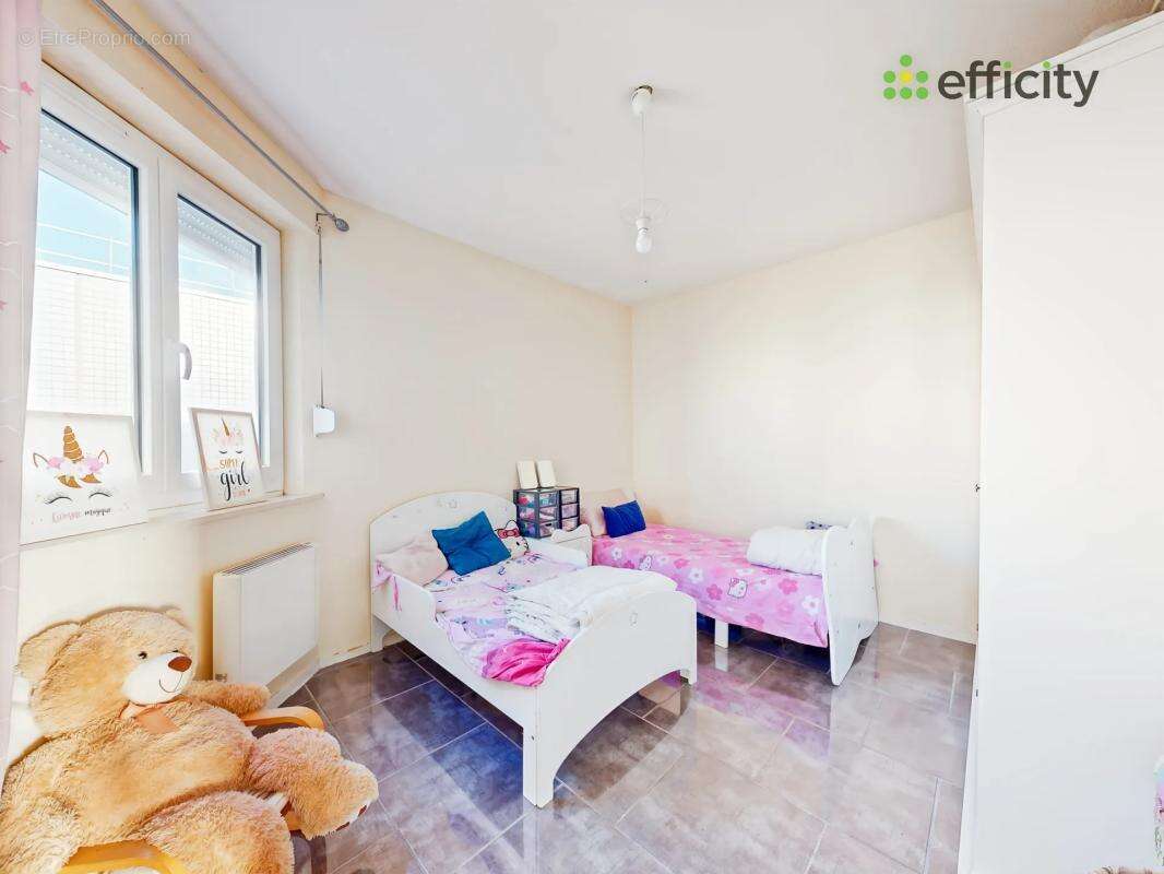 Appartement à VILLEFONTAINE