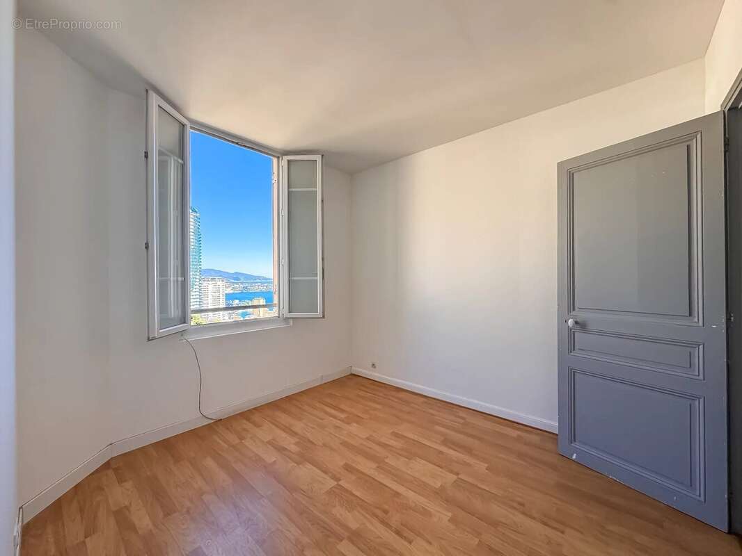 Appartement à BEAUSOLEIL
