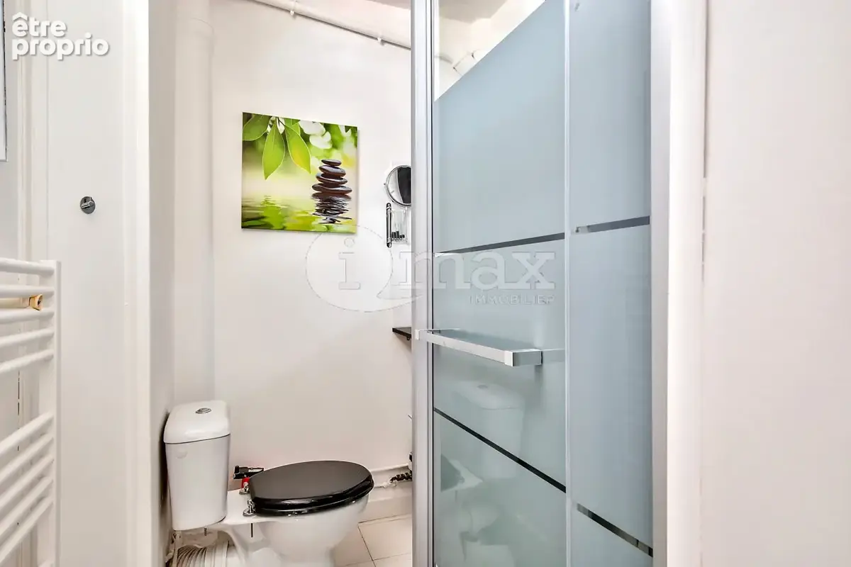 COURBEVOIE - Studio 26 m² vendu loué 210 000 FAI - photo 4
