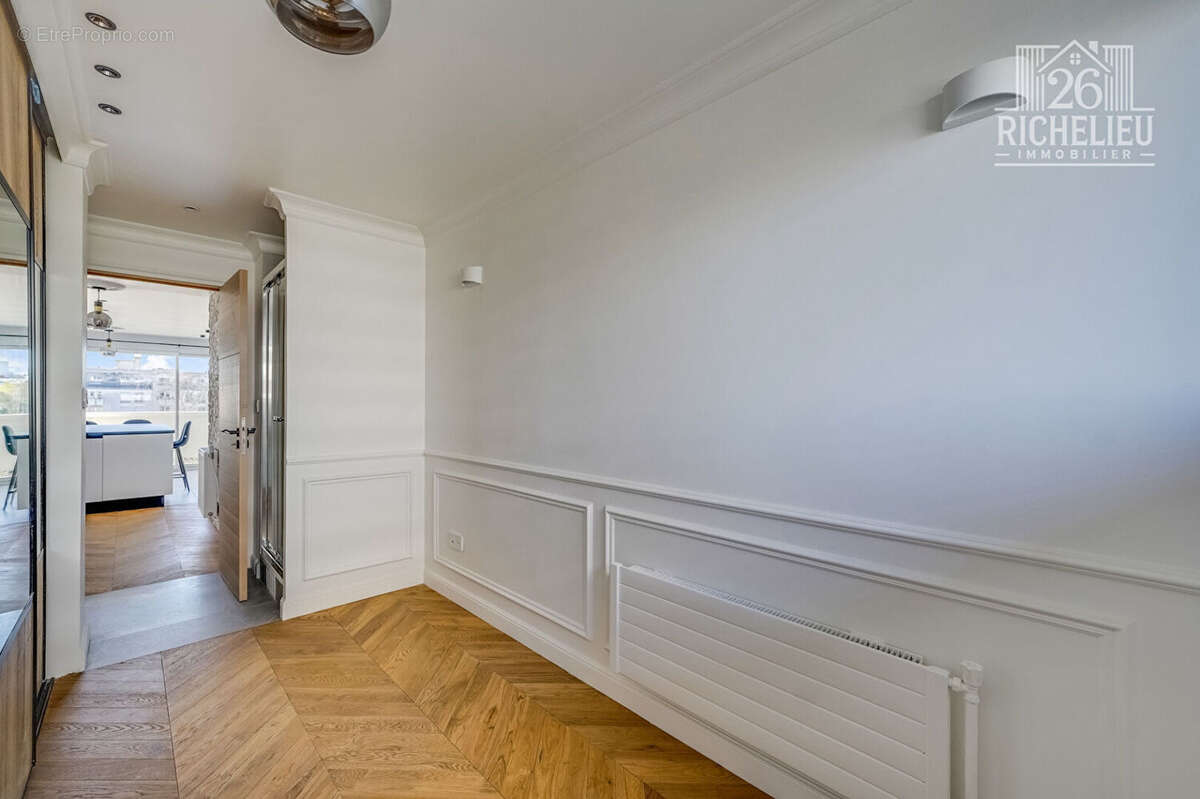 Appartement à PARIS-12E