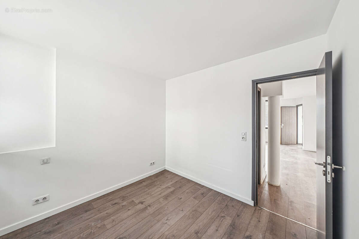 Appartement à COLOMBES