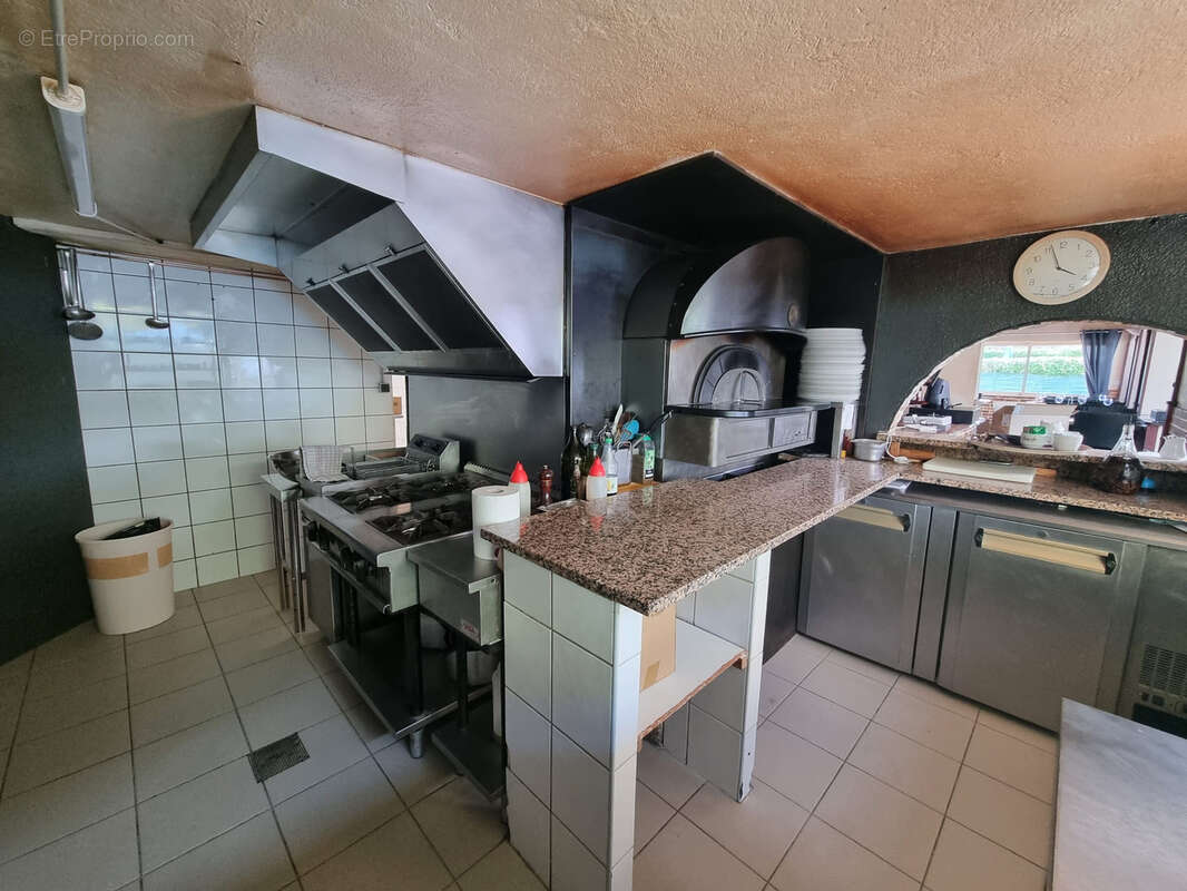 Commerce à MARGENCEL