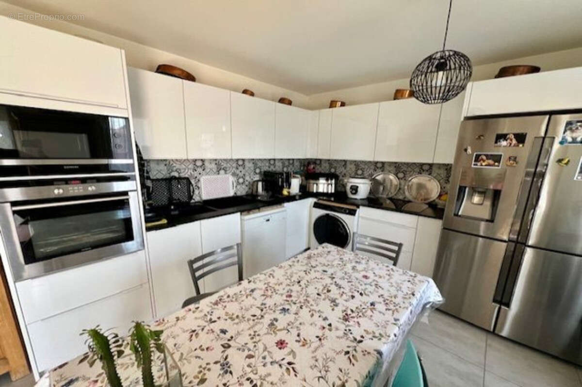 Appartement à MEYREUIL