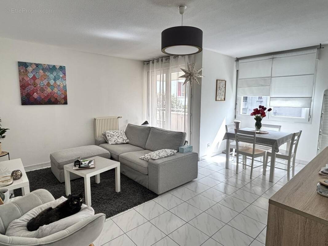 Appartement à GRENOBLE