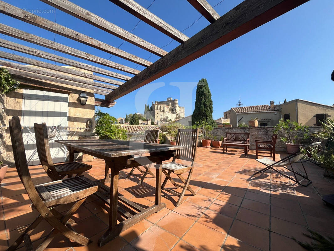 Maison à LE BARROUX