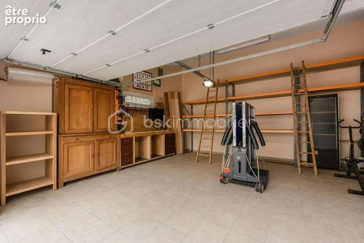 Maison familiale 7 pièces, climatisée, aux beaux volumes, avec terrasse et garage - photo 25