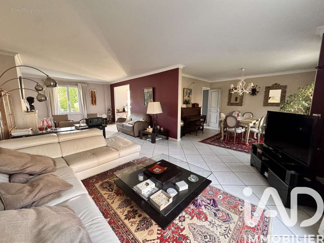 Photo 2 - Maison à CHATOU