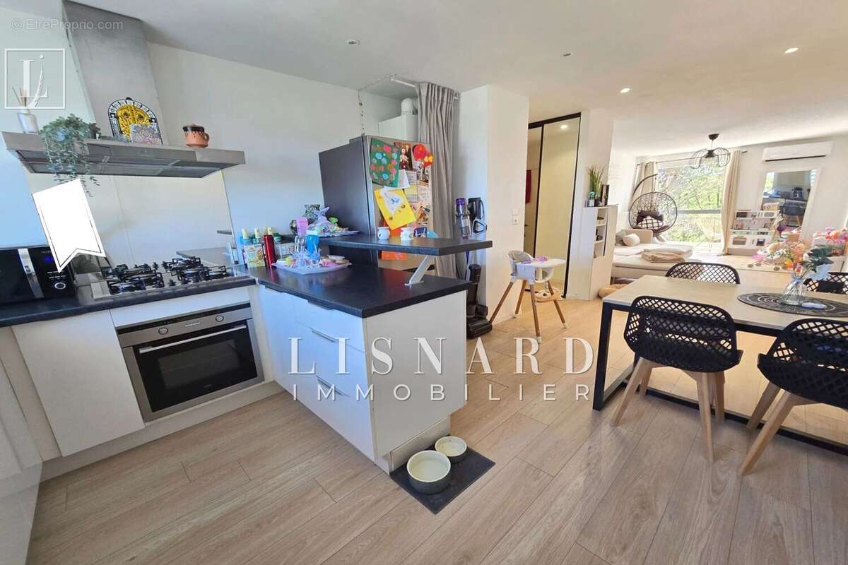 Appartement 63 m² à Vallauris  - photo 7
