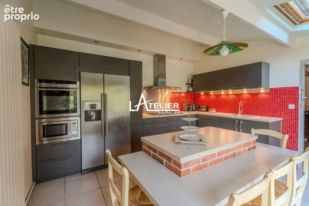 Propriété, parc arboré, 4ch, bureau, triple garage, piscine - photo 5