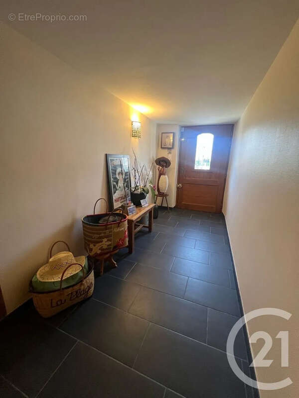 Maison 131 m² à Reilhac  - photo 11