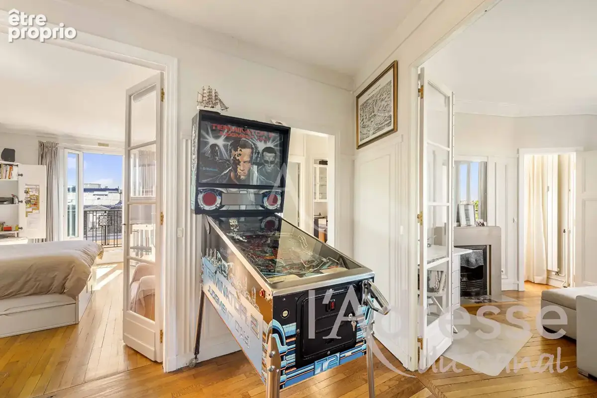 Appartement d'angle en étage élevé avec vue de rêve - photo 9