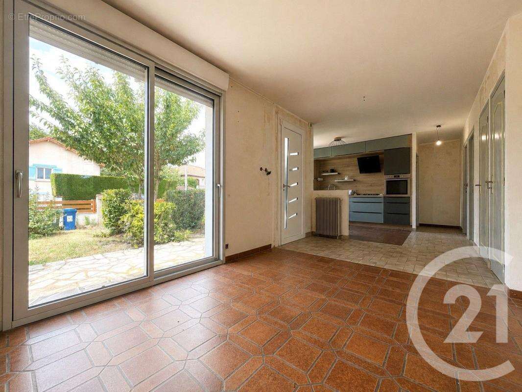 Maison 65 m² à Limoges  - photo 11