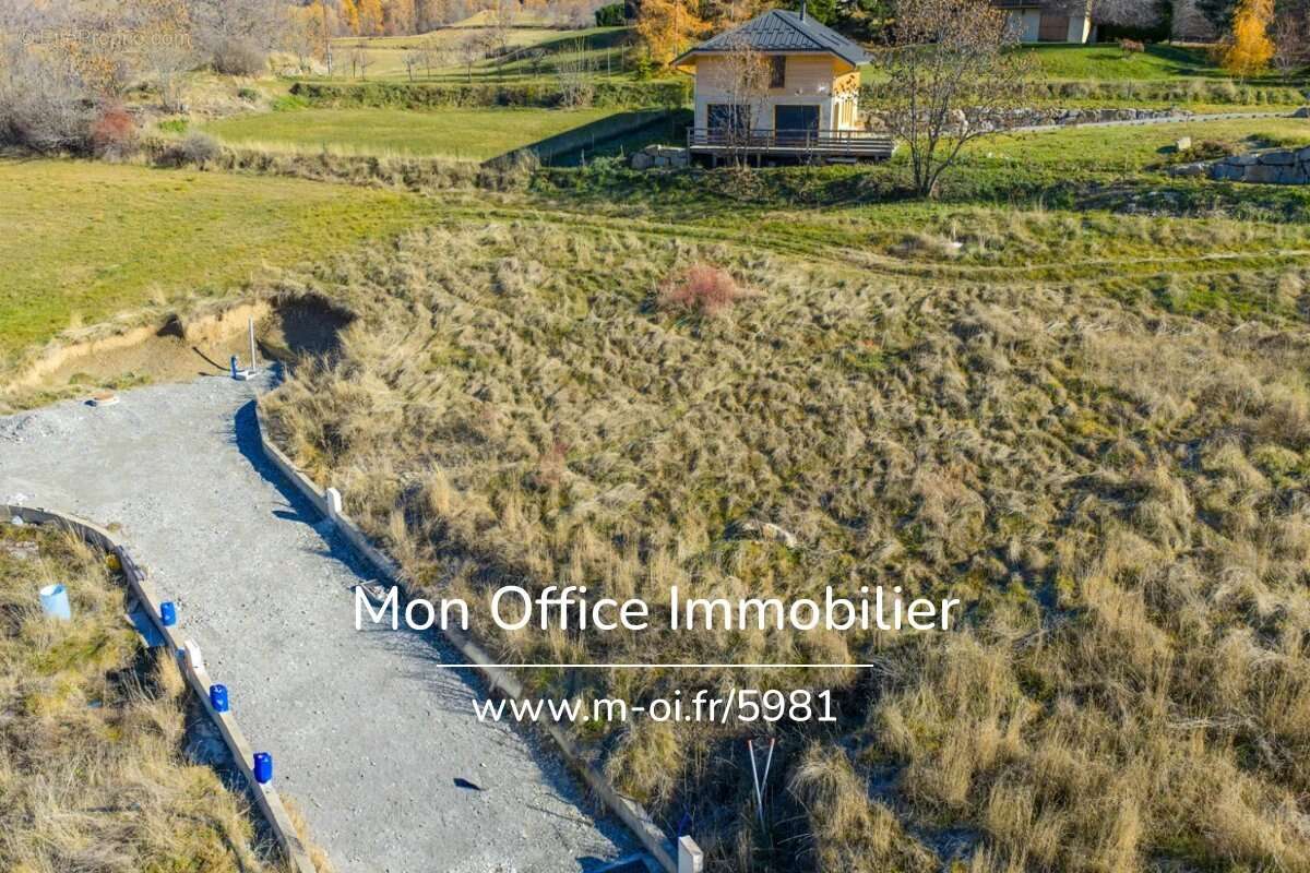 Terrain à LES ORRES