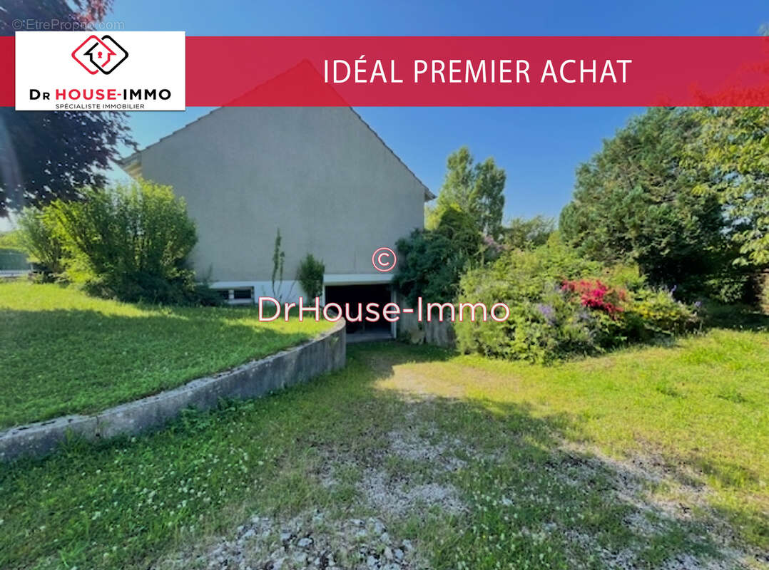 Maison à TREUZY-LEVELAY