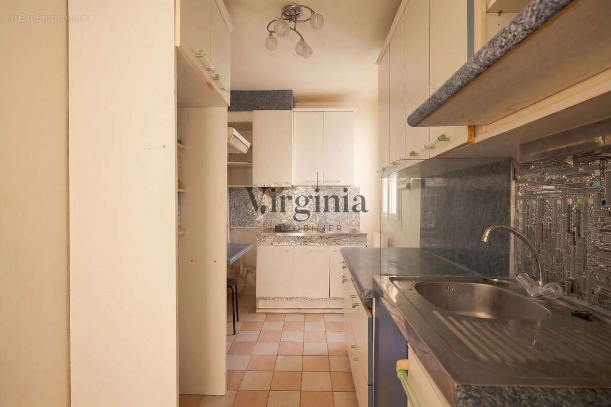 Appartement à PARIS-3E