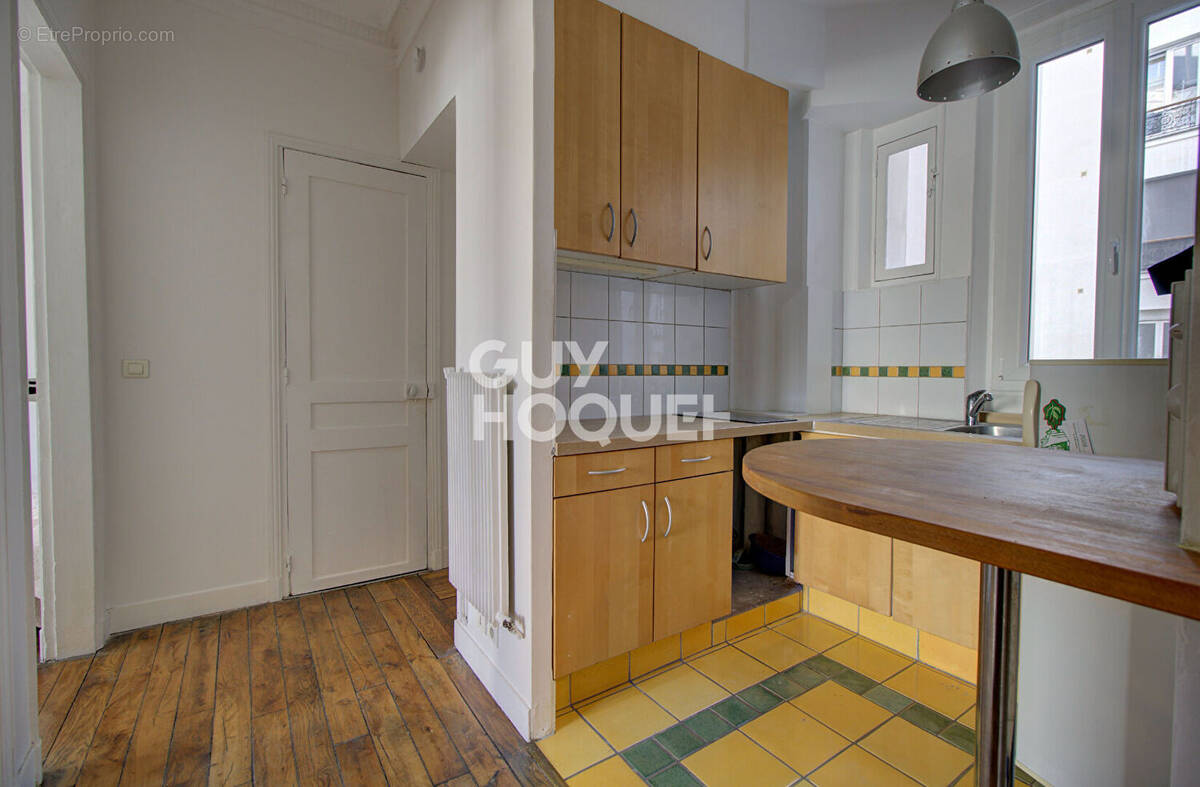 Appartement à PARIS-20E