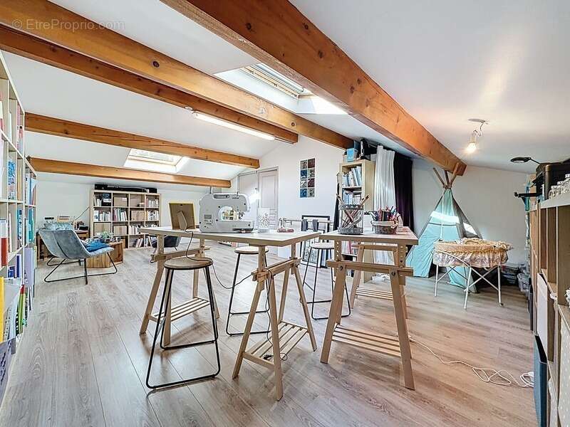 Maison à USCLAS-DU-BOSC