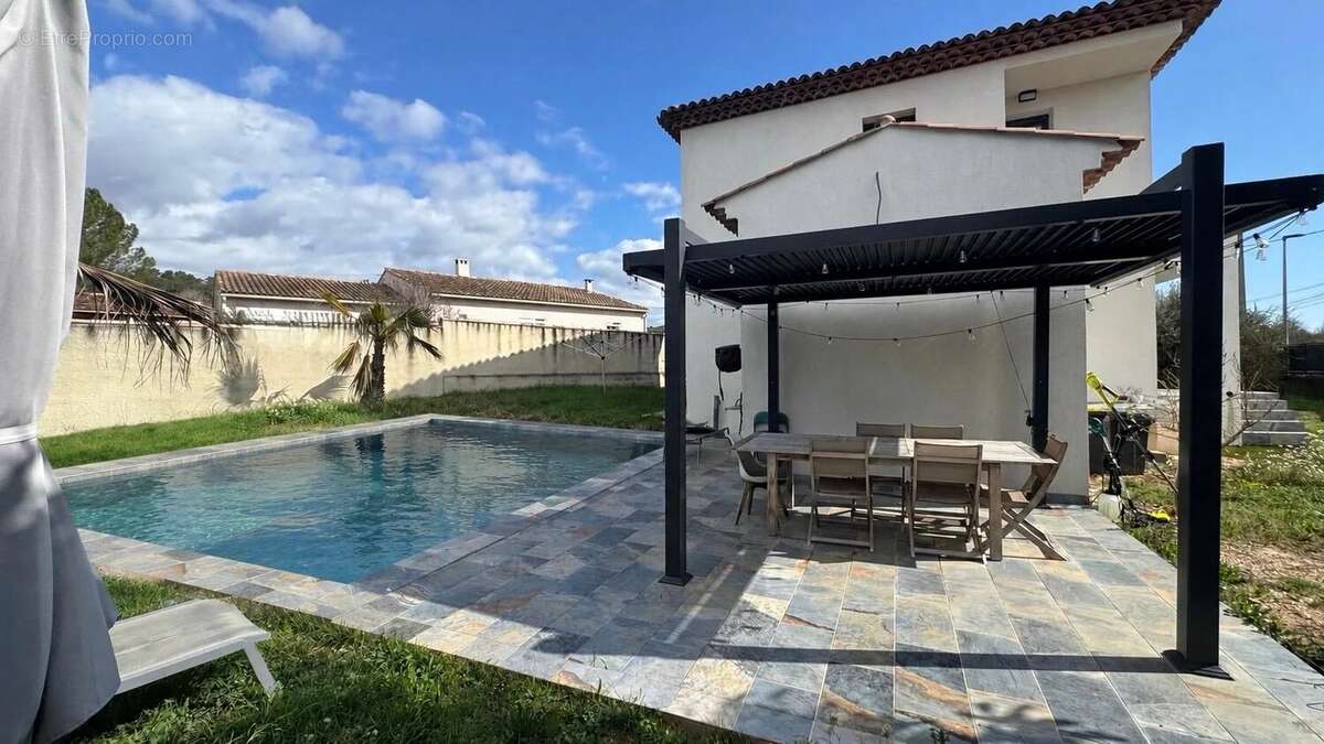 Maison à FORCALQUEIRET