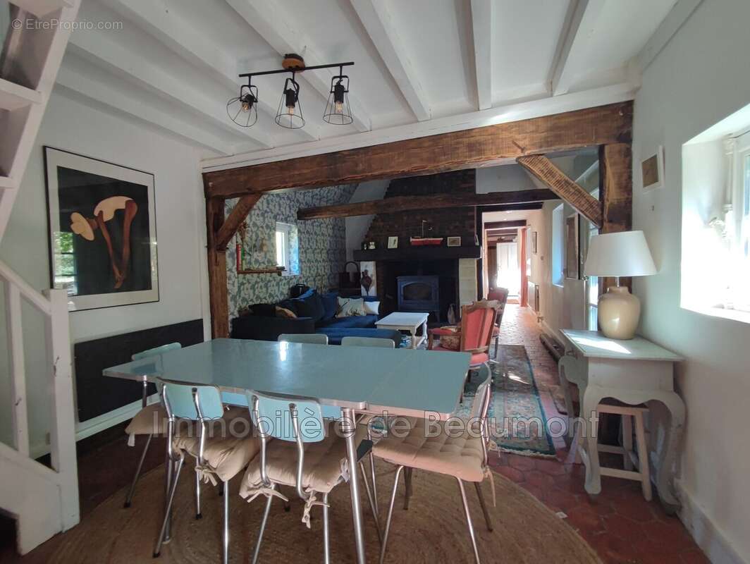 Maison à BEAUMONT-LE-ROGER