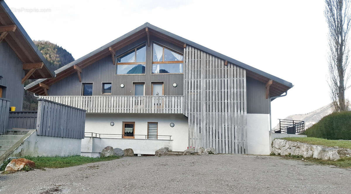 Appartement à MARNAZ