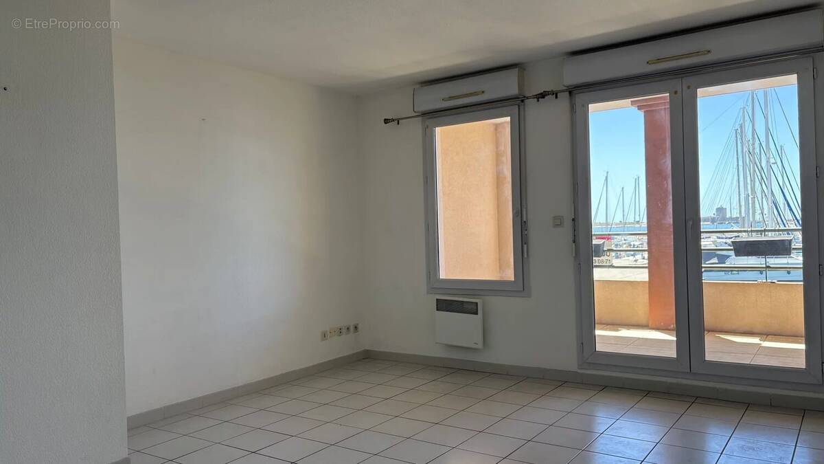 Appartement à PORT-DE-BOUC