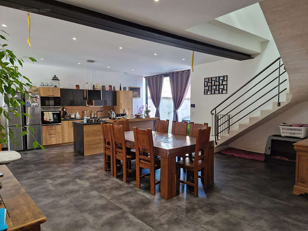 Appartement à VALLAN