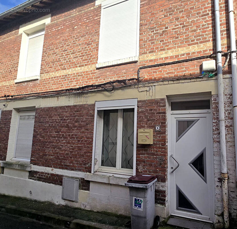 Maison à SAINT-QUENTIN