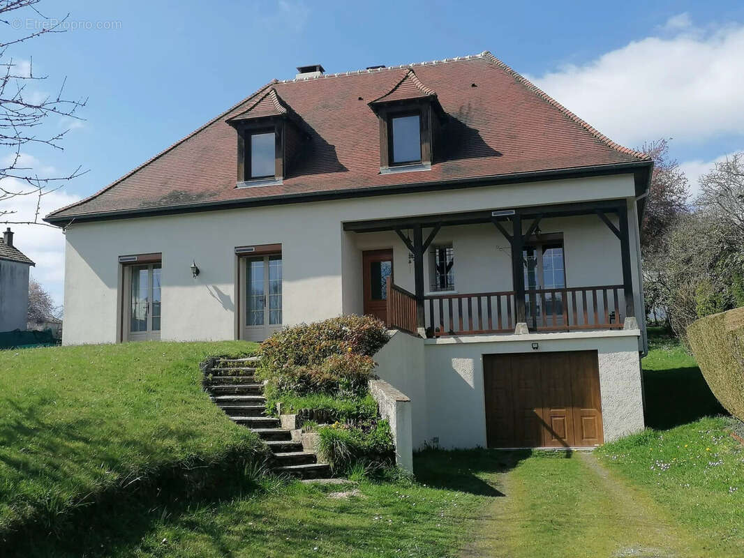 Maison à LA SOUTERRAINE