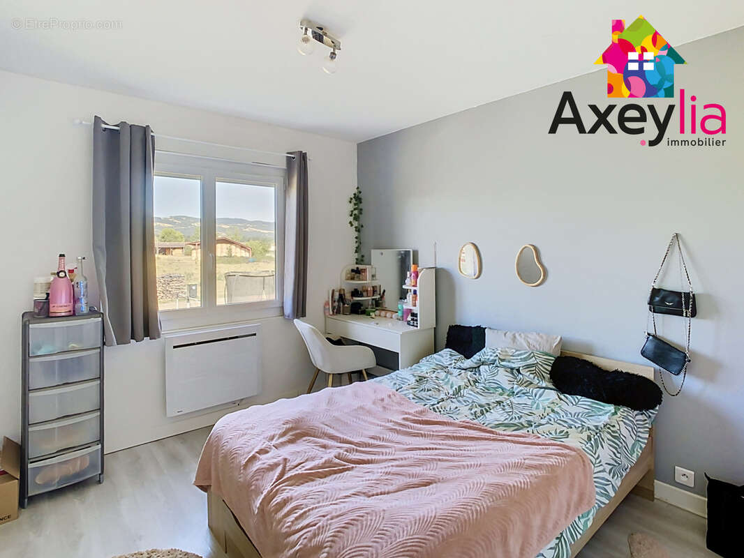 A vendre- ouches-maison 4 chambres - photo 9