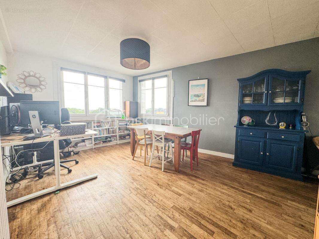 Appartement - 3 chambres - 79m2 - photo 2