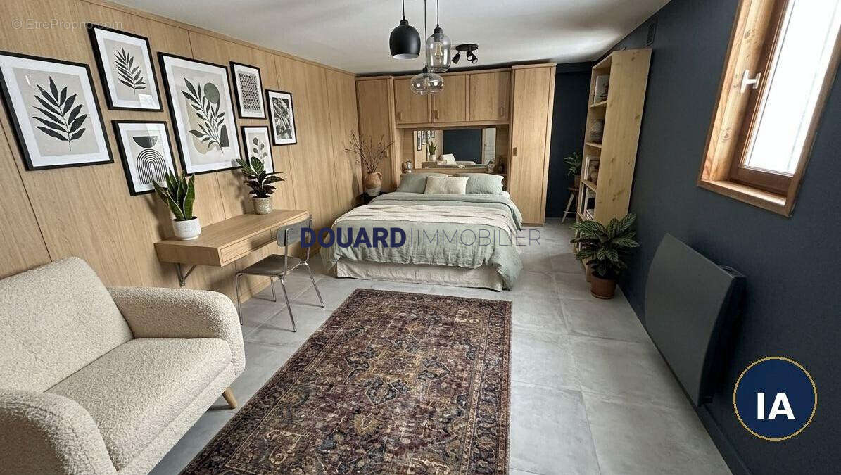 Maison à HOUILLES