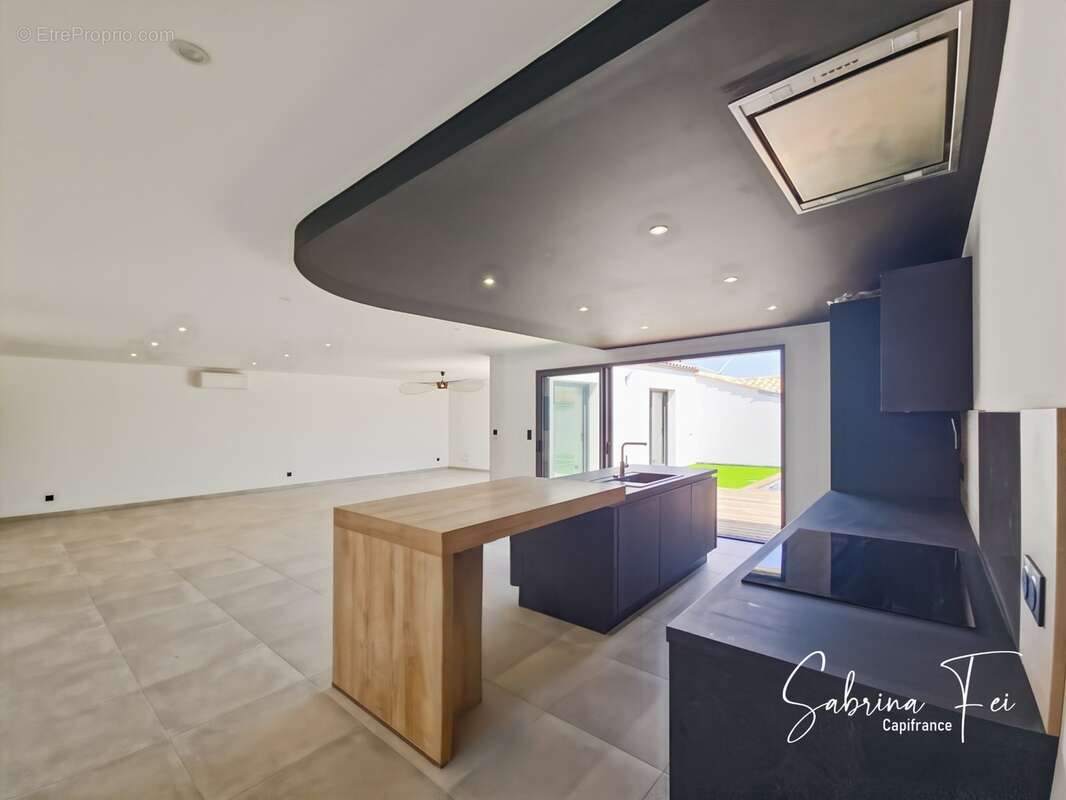 Maison contemporaine de standing – 145 m² environ – Piscine chauffée – Andilly - photo 3