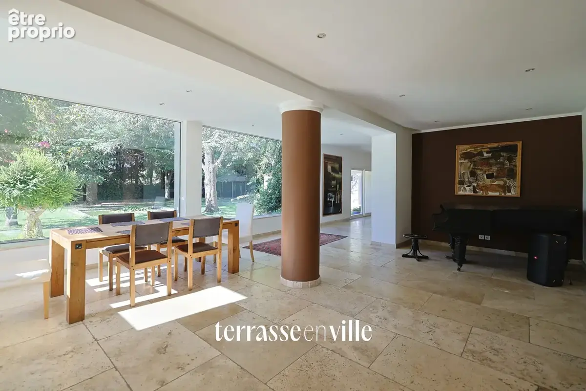 Bastide 400m2 - parcelle 2600m2 - piscine - dependances - photo 10