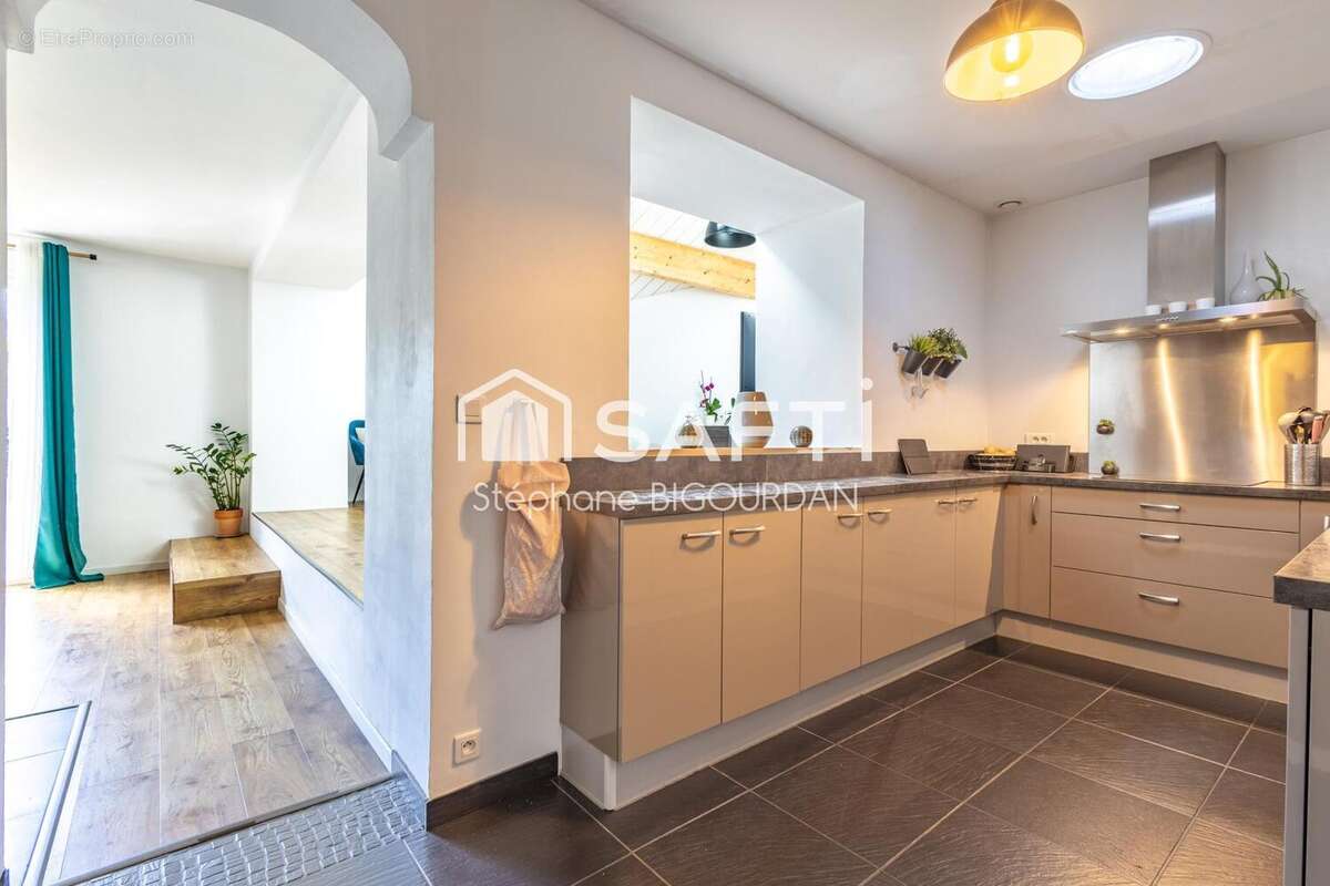 Photo 4 - Maison à ECOLE-VALENTIN