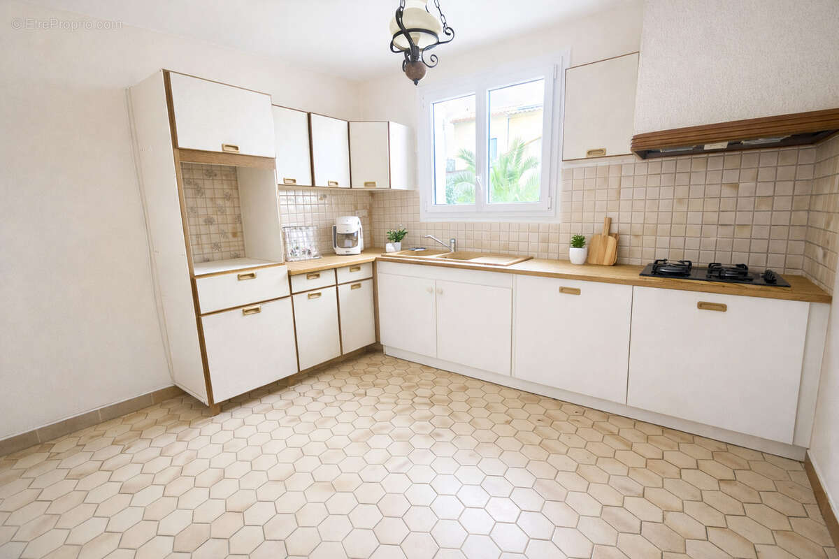 Maison à VILLENEUVE-LES-MAGUELONE