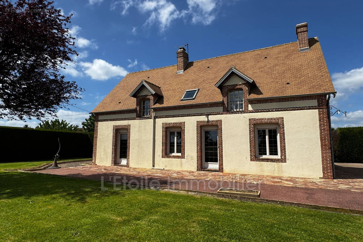 Maison à CRULAI