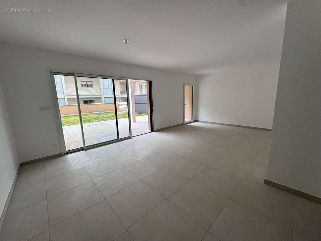 Appartement à VALENCE