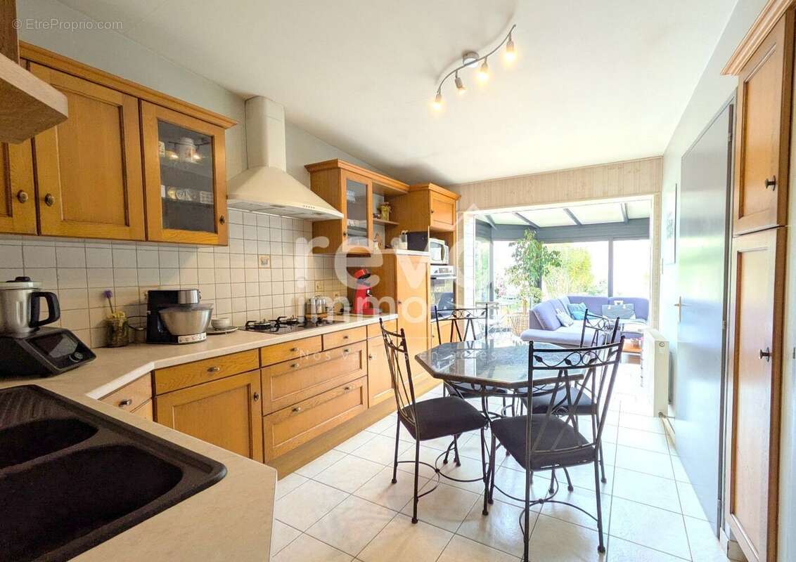 Maison à ROCHESERVIERE