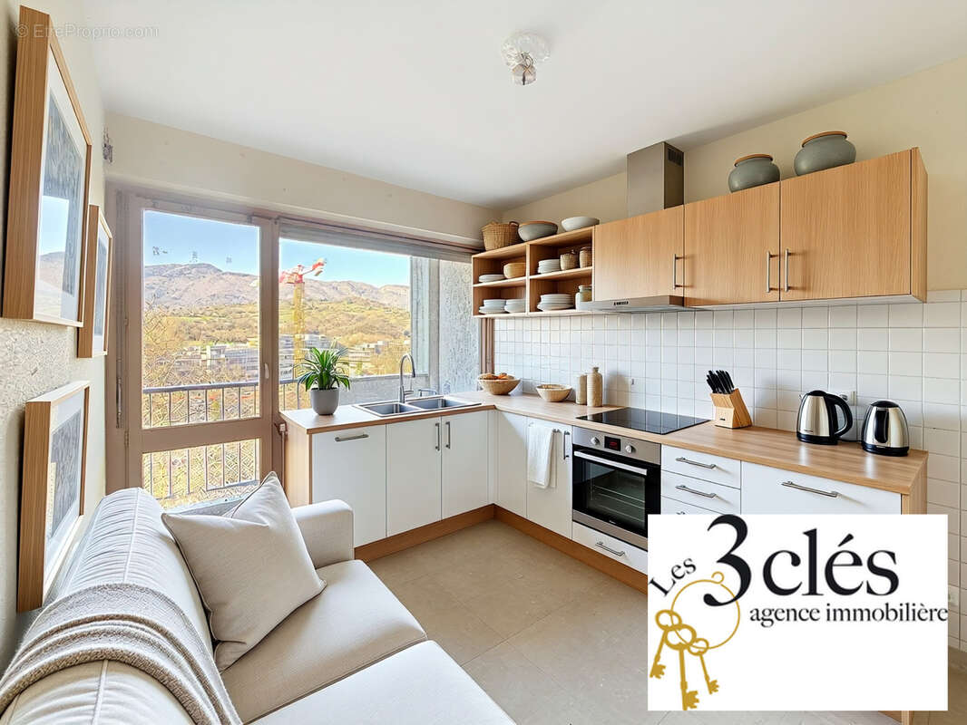 Appartement à JACOB-BELLECOMBETTE