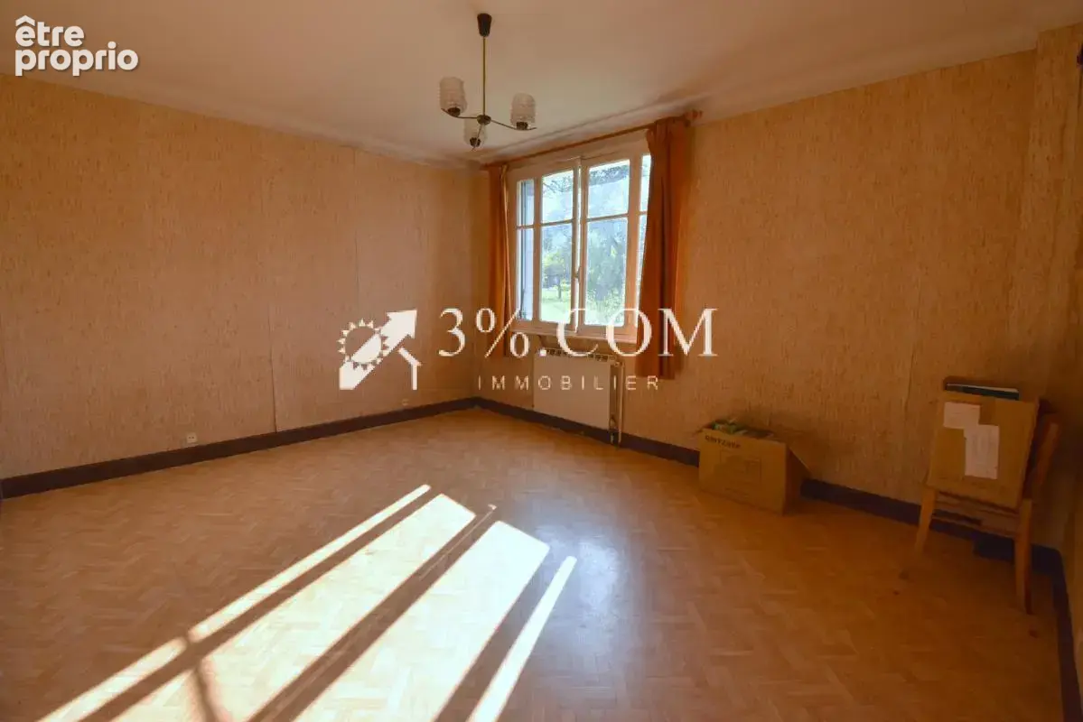 Maison de  120  m2 à rénover avec 4 chambres, 2 garages, gra - photo 10