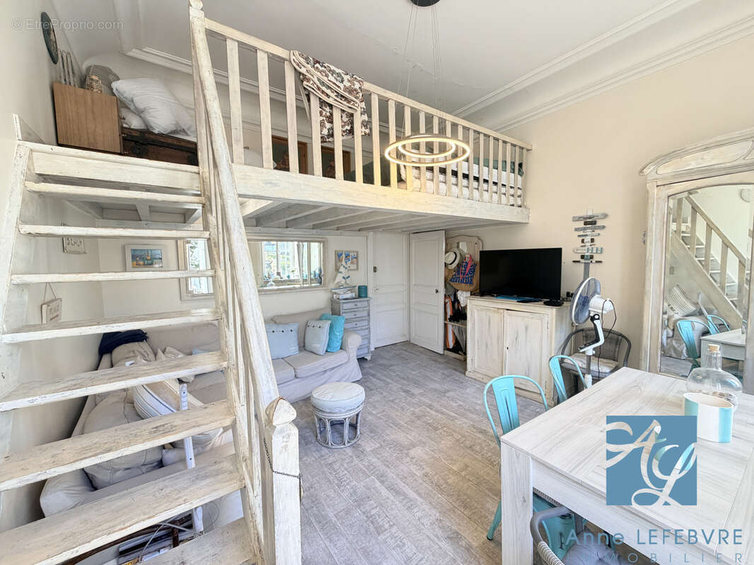 Appartement à TROUVILLE-SUR-MER