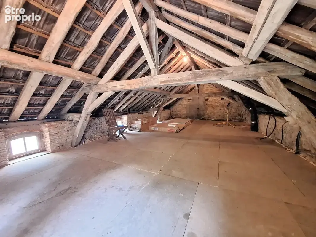 Maison en pierre de 2 chambres avec jardin et caves voûtées - photo 16
