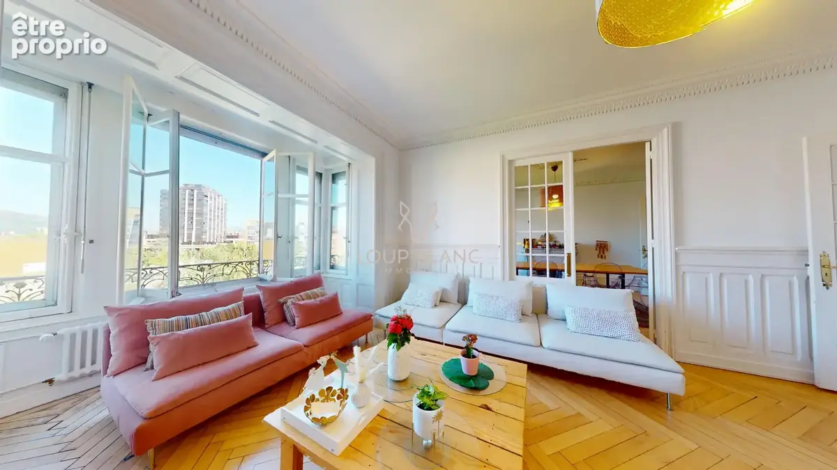 Magnifique appartement Haussmannien idéalement situé - photo 9