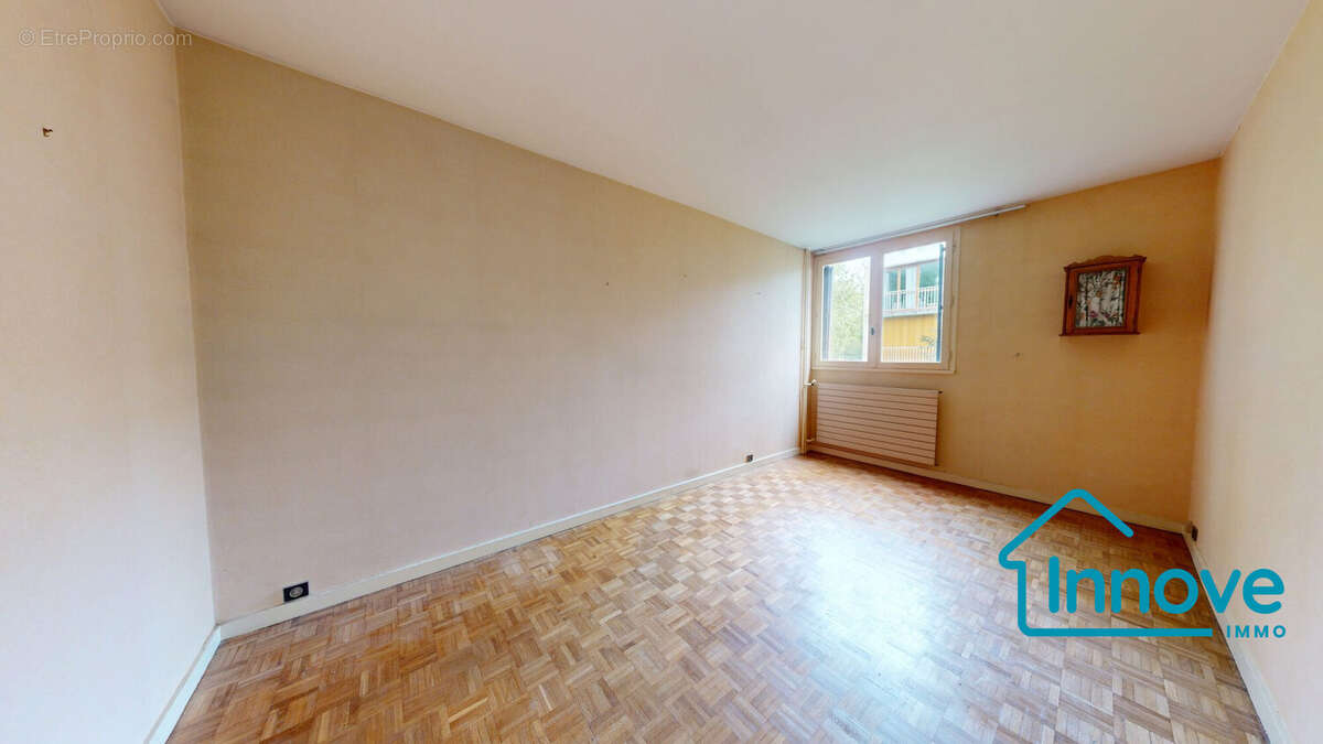 Appartement à VERSAILLES
